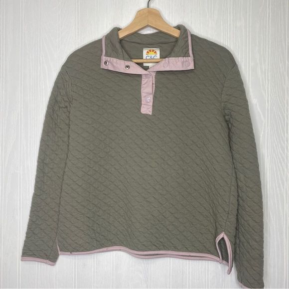 C & C California Quilted Long Sleeve Snap Neck Shirt Size Medium - Picture 2 of 9